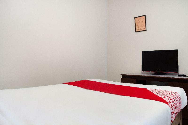Oyo 153 Espacio De Clarita Hometel Davao Экстерьер фото